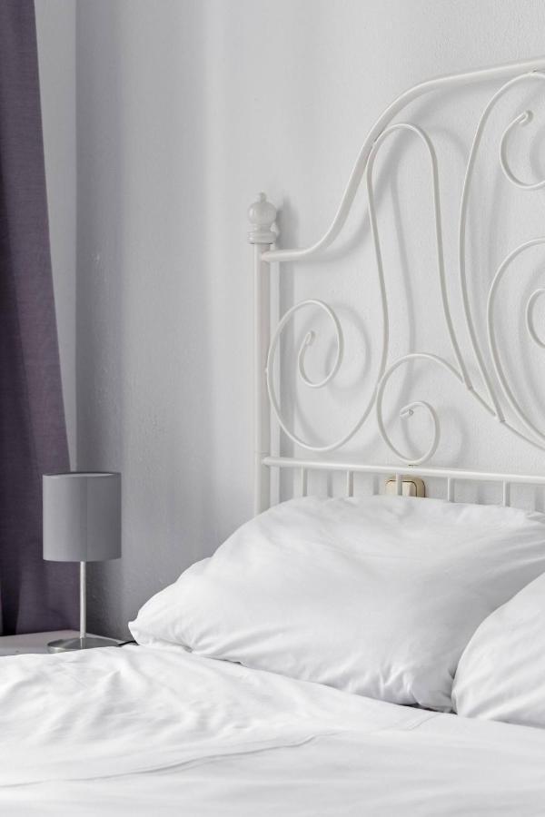 Ave Apartamento En Madrid Centro Atocha Exteriör bild