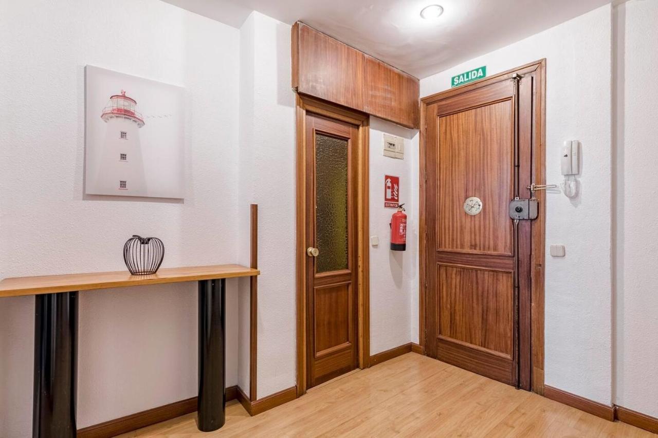 Ave Apartamento En Madrid Centro Atocha Exteriör bild